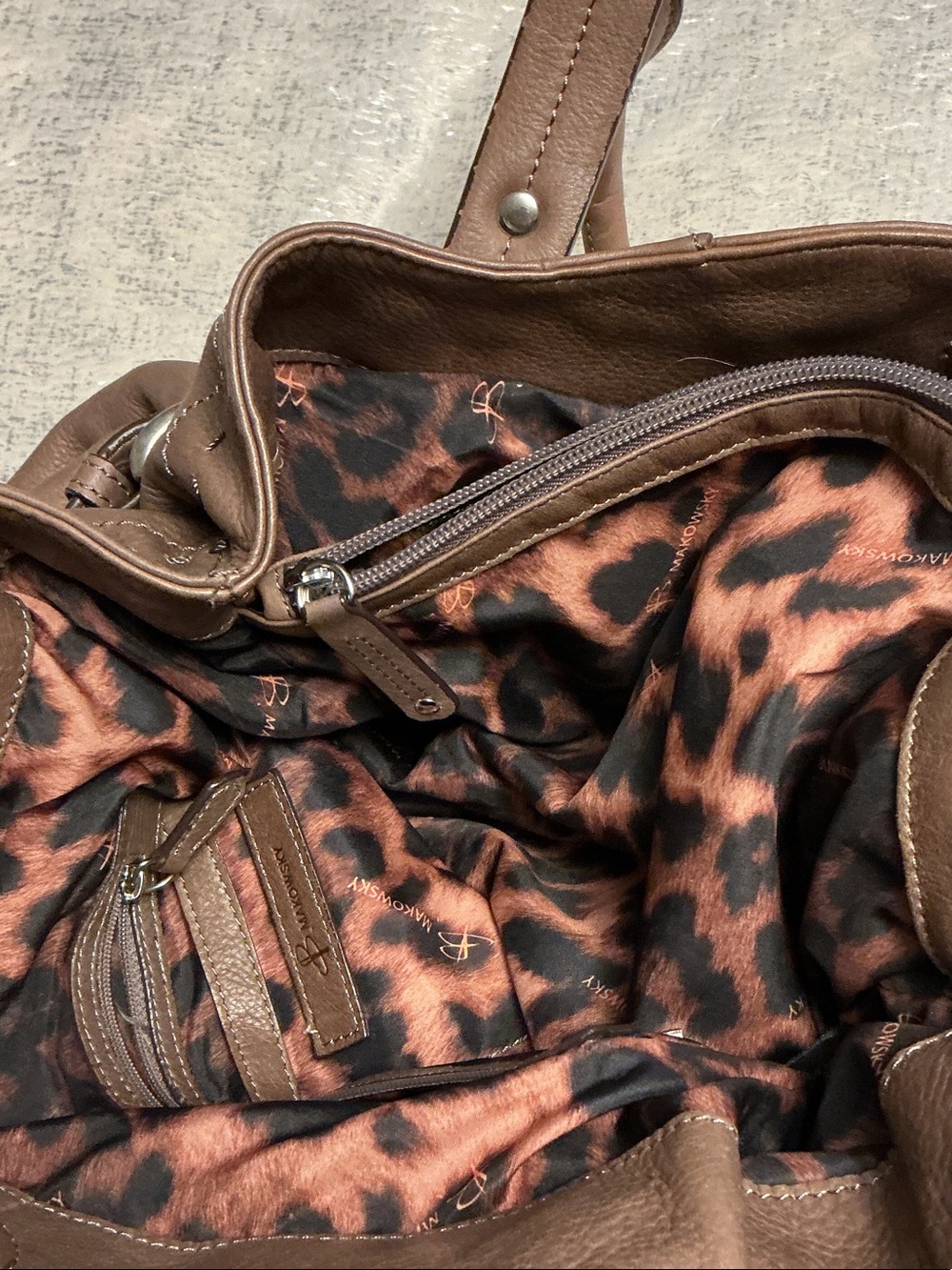 b. makowsky Taupe Brown Leather Shoulder Bag - Picture 5 of 7